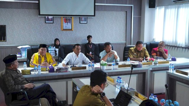 Pimpin Rapat Komisi D Bersama PUPR, Syahar Minta Pemerintah Serius Benahi Infrastruktur&nbsp;