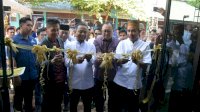 Bersama Rudianto Lallu Gubernur Sulsel Resmikan Sekretariat IKA SMAN 6 Makassar