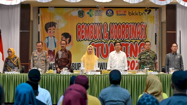 Bupati Lutra, Buka Rembuk Stunting Tingkat Kabupaten