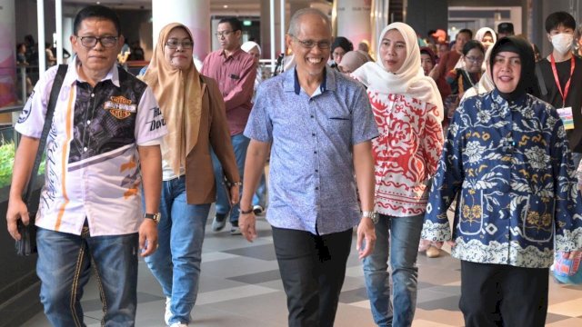 Bunda PAUD Kota Makassar dan 32 Kepsek Disambut Menteri Singapura Masagos Zulkifli