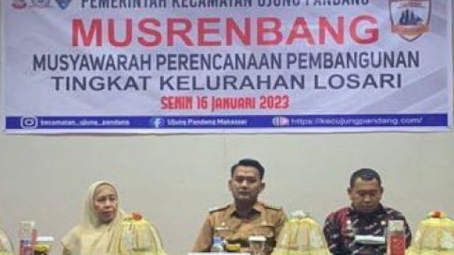 Badan Perencanaan Pembangunan Daerah (Bappeda) Makassar menghadiri kegiatan Musrenbang tingkat Kelurahan Losari, Kecamatan Ujung Pandang.