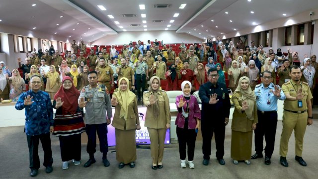 Wakil Wali Kota Makassar, Fatmawati Rusdi optimis Kota Makassar masuk Kota Layak Anak (KLA) kategori Utama.&nbsp;&nbsp;