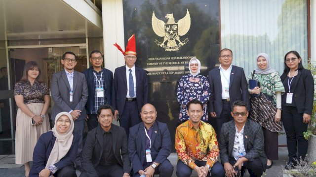 Duta Besar RI untuk Belgia Andri Hadi mengatakan sosok Wali Kota Makassar Moh Ramdhan Pomanto merupakan pemimpin yang kreatif dan memiliki ide cemerlang.