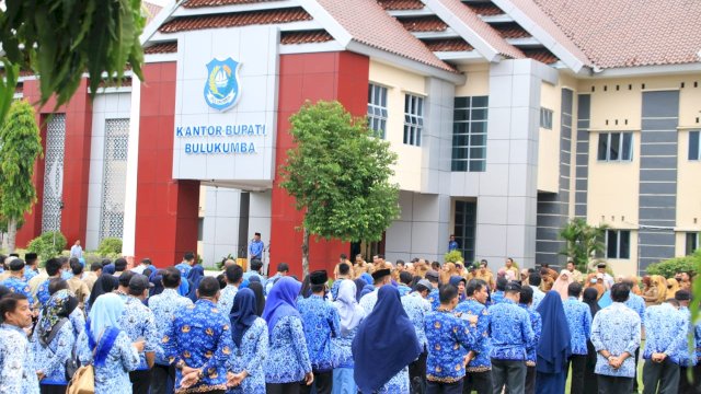 Tak Pakai Baju Korpri, Andi Utta : Contoh ASN Tidak Disiplin