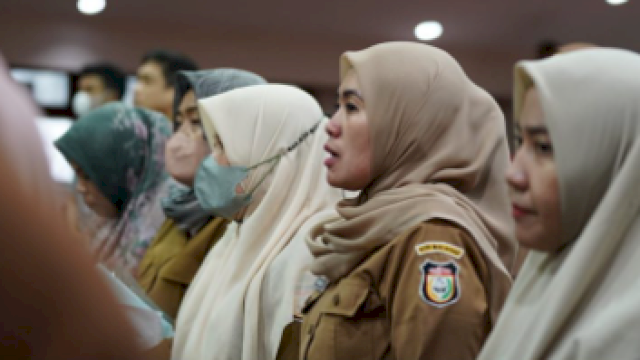 Kepala Badan pemberdayaan pembangunan daerah (Bappeda) Kota Makassar memimpin rapat monitoring evaluasi pelaksanaan program/kegiatan APBD Kota Makassar&nbsp;