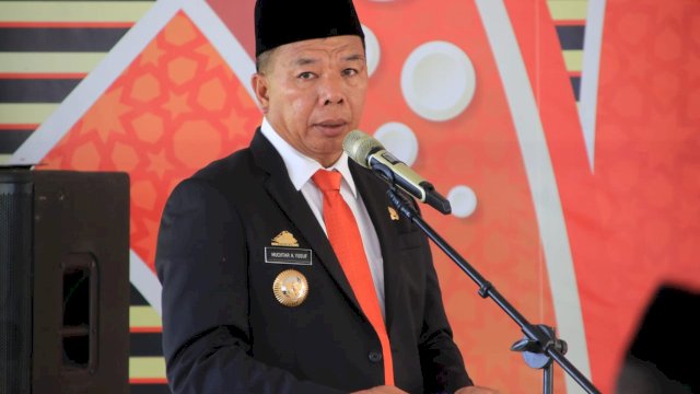 Bupati Bulukumba Andi Muchtar Jusuf 