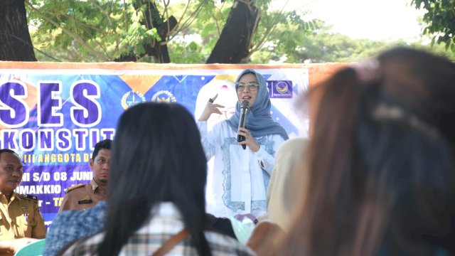 Anggota FRaksi partai Nasdem Rachmatika Dewi Melakukan reses MAsa Sidnag ke II Tahun 2023  