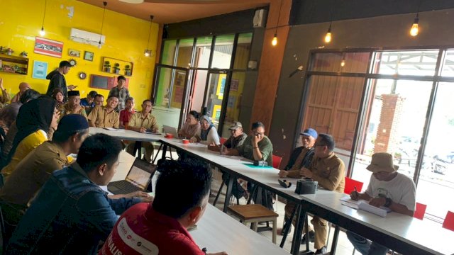 Dalam rangka memperkuat kolaborasi pembangunan di Kabupaten Luwu Utara, BAPPELITBANGDA dan Organisasi Masyarakat Sipil (OMS) Luwu Utara bakal menggelar Pameran dan Talkshow Peran OMS pada Kamis 8 Juni 2023 mendatang.