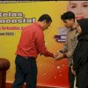 Jiwa Peduli AAS, Beri Beasiawa dan Pekerjakan Mahasiswa Yatim Piatu di Kolaka