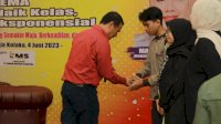 Jiwa Peduli AAS, Beri Beasiawa dan Pekerjakan Mahasiswa Yatim Piatu di Kolaka