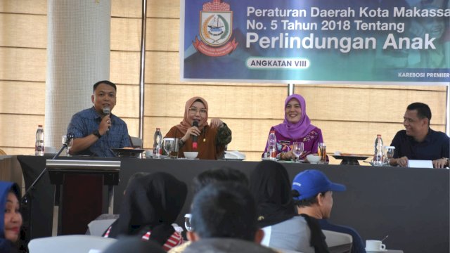 Anggota DPRD Kota Makassar, Rezki mengedukasi para orang tua untuk melindungi anak mereka dengan penuh cinta dan kasih sayang.