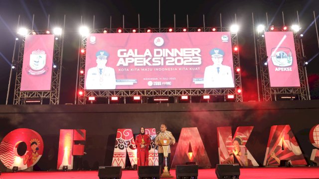 Bima Arya Puji Totalitas Danny Pomanto di Gala Dinner Apeksi XVI Tahun 2023