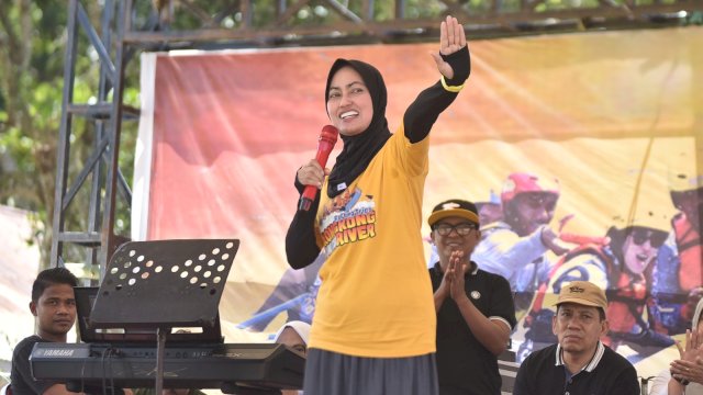 Bupati Lutra Resmi Tutup Jambone Nasional Arus Deras