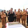 Bersama Bupati Luwu, Dansat Brimob Lakukan Peletakan Batu Pertama