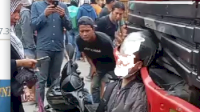 Rem Blong Mobil Truk Kontainer Tabrak Dua Pengendara Motor, Satu Tewas Terjepit