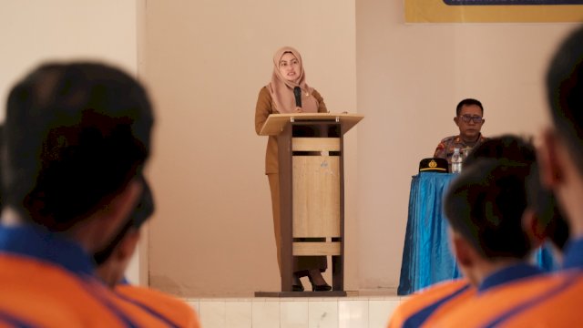 Trotoar.id, Luwu Utara - Bupati Luwu Utara menutup pelatihan tahan I dan membuka pelatihan tahap ke II berbasis kompetensi oleh DIPA BBVP Makassar T.A 2023 bekerja sama dengan UPT Balai Latihan Kerja Luwu Utara di Kantor Latihan Kerja Luwu Utara, Senin 10/07/2023.
