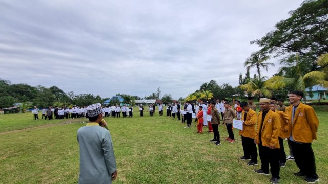 Pekan Olahraga Seni dan Dakwah (Porsenda) Pimpinan Ranting Ikatan Pelajar Muhammadiyah (IPM) Pesantren Darul Arqam Muhammadiyah Balebo resmi dibuka, Ahad (23/7/2023), di Lapangan Sepak Bola Pesantren Darul Arqam Muhammadiyah Balebo Kecamatan Masamba.