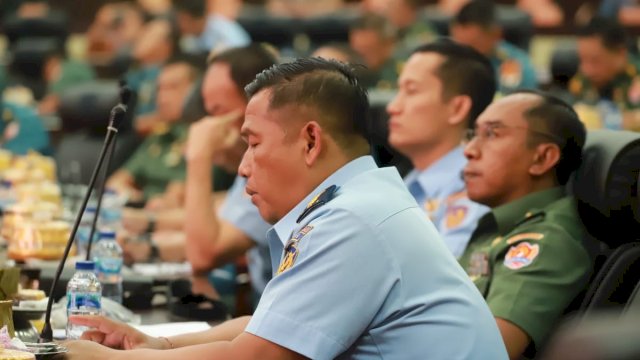 - Pasis Dikreg Kuliah kerja Dalam negeri (KKDN) Sesko TNi ANgkatan 2023 melakukan kunjungan ke Gedung Dewan perwakilan rakyat Daerah (DPRD) Provinsi Sulawesi Selatan (Sulsel) Kami 27 Juli 2023 