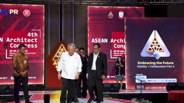 Dihadapan Peserta Forum Arsitek SE Asean Danny Pomanto Ajak Arsitek Sinergi dalam Membangun Kota