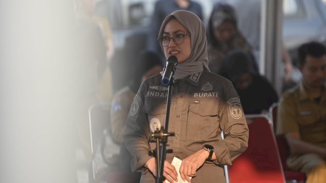Bupati Luwu Utara Serahkan Hunian Tetap Kepada Warga Korban Banjir Bandang