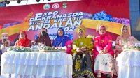 Ribuan Peserta Defile Ramaikan Expo Dekranasda Kreatif Andalan 2023 di Wajo