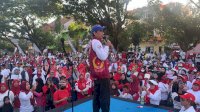 Puluhan Ribu Warga Meriahkan Jalan Sehat Merdeka Anak Rakyat