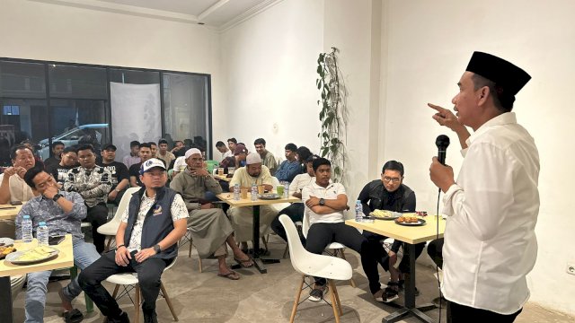 Ketua DPRD Makassar Rudianto Lallo Motivasi Anak Muda Takalar, Jangan Takut Jatuh Dijalan Perjuangan