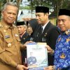 Bupati Luwu Kembali Serahkan 87 SK PPPK Kepada Tenaga Guru Dan Teknis Formasi Tahun 2022