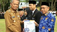 Bupati Luwu Kembali Serahkan 87 SK PPPK Kepada Tenaga Guru Dan Teknis Formasi Tahun 2022