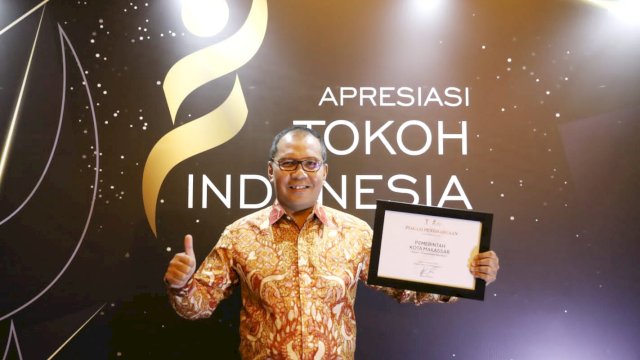 Walikota Makassar Raih Raih Apresiasi Kota Digital Dari Tempo