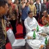 Dihadapan Ribuan Kades se Sulsel, Prabowo Ajak Kepala Desa Bersatu