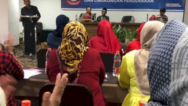 Ketua DPRD Makassar Gelar Sosialisasi Perda  Penyaluran Dana CSR