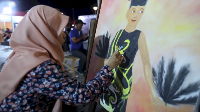 Live Painting, salah satu seni yang menuntut skill para pelukis untuk mampu menunjukkan bakat mereka secara langsung dihadapan publik.