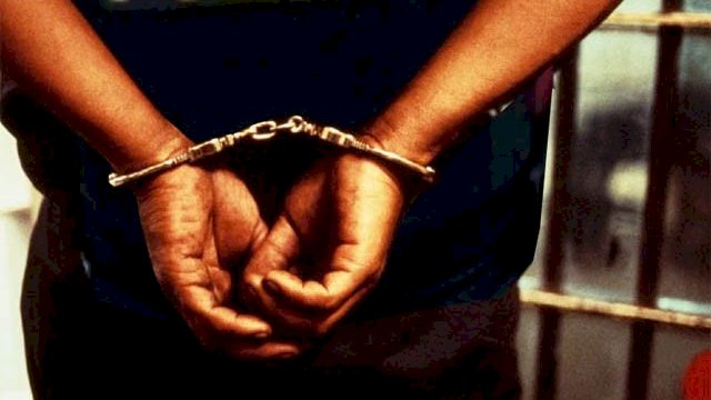 Tiga Oknum Polisi Ditangkap lantaran Terlibat Jual Beli Senpi