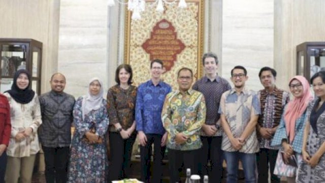 Wali Kota Makassar, Mohammad Ramdhan Pomanto mengundang secara langsung Konjen Australia yang baru Todd Dias dalam helatan akbar Makassar International Eight Festival and Forum atau F8 pada 23-27 Agustus 2023.