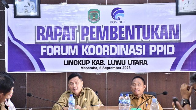 Sekda Lutra Pimpin Rapat Forum Koordinasi PPID