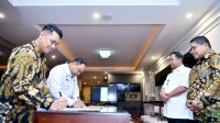 Bank Sulselbar Terbitkan KK Pemerintah, PJ Gubernur Bilang Begini