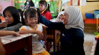Bupati Lutra Berkunjung ke TK Pembina Masamba