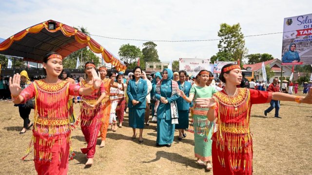 Dibuka Sofha Marwah, Jambore PKK Tana Toraja Kembali Digelar Setelah Delapan Tahun Vakum