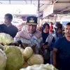 Pj Gubernur Sidak di Pasar Tramo Maros, Harga Beras Stabil Karena Didukung Kios Bulog