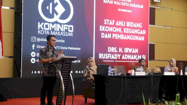 Kehadiran SP4N-LAPOR dibentuk untuk menjamin hak masyarakat agar pengaduan dari arah dan jenis apapun dapat disalurkan kepada penyelenggara pelayanan publik yang berwenang.