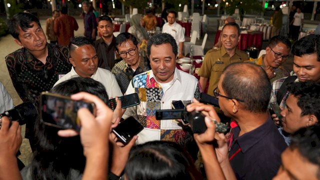 Pj Gubernur Bahtiar Gandeng OJK Bangun Ekosistem Bisnis Budidaya Pisang