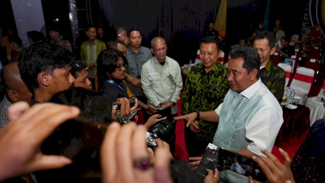 Pj Gubernur Sulsel Harap Masyarakat Selayar Jaga Kelestarian Alam Takabonerate
