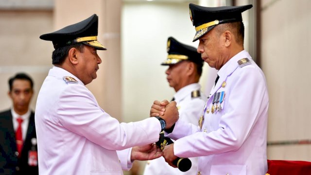 PJ. Gubernur Sulsel Lantik Pj Bupati Enrekang dan Pj Wali Kota Parepare, Minta Segera Bergerak dan Bekerja