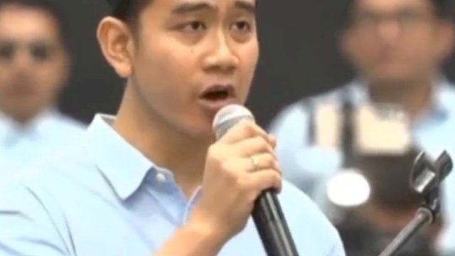 Dihadapan Ketum Parpol KIM, Gibran: Tenang Pak Prabowo, Saya Sudah Ada Disini