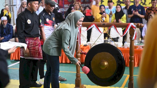 Ratusan Pelajar Berlaga di Kejuaraan Pencak Silat Bupati CUP I