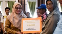 Ratusan Petani di Luwu Utara Terima Dana Klaim Asuransi Usaha Tani Padi