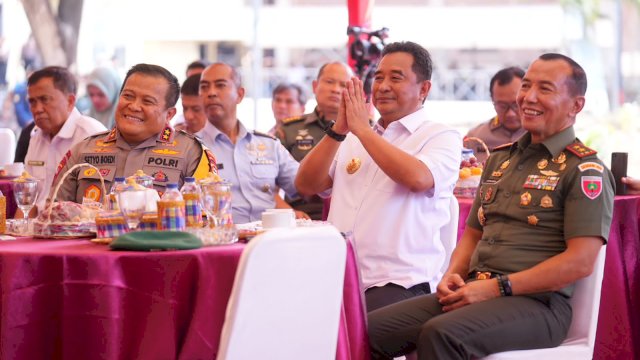 Penanaman 10 Juta Pohon, Menko PMK Muhadjir Effendy Terima Kasih ke Pj Gubernur Bahtiar