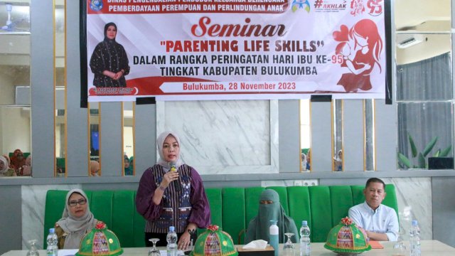 Parenting Life Skill, Ketua PKK Bulukumba Ajak Ibu Didik Anak Berkualitas