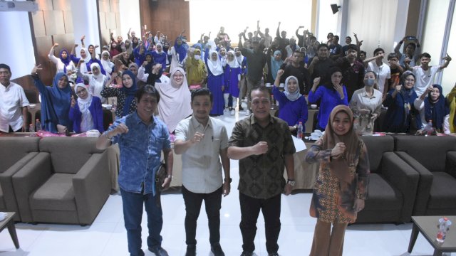  Anggota DPRD Kota Makassar, Hasanuddin Leo mendorong pemuda di Kota Makassar untuk menunaikan tanggung jawab ambil peran ditengah masyarakat.